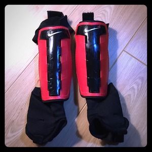 Nike shin guards