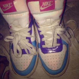 Nike shoes