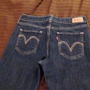 Levi's