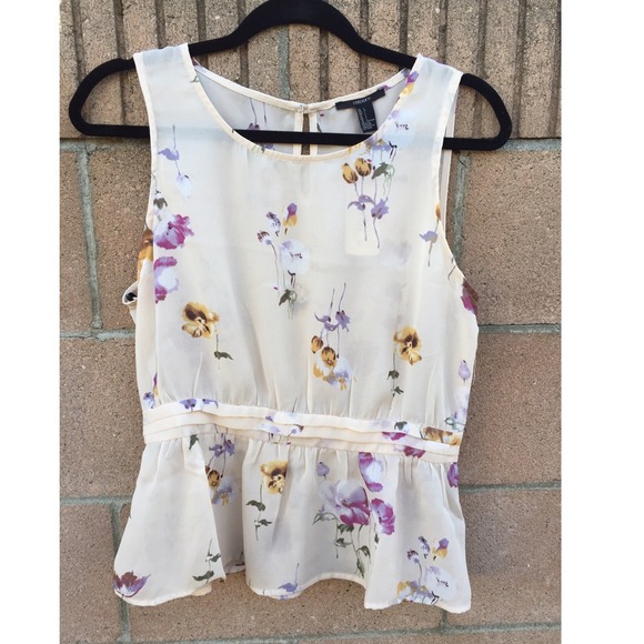 💗FLORAL PEPLUM TOP💗