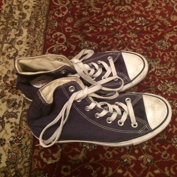navy blue high top converse