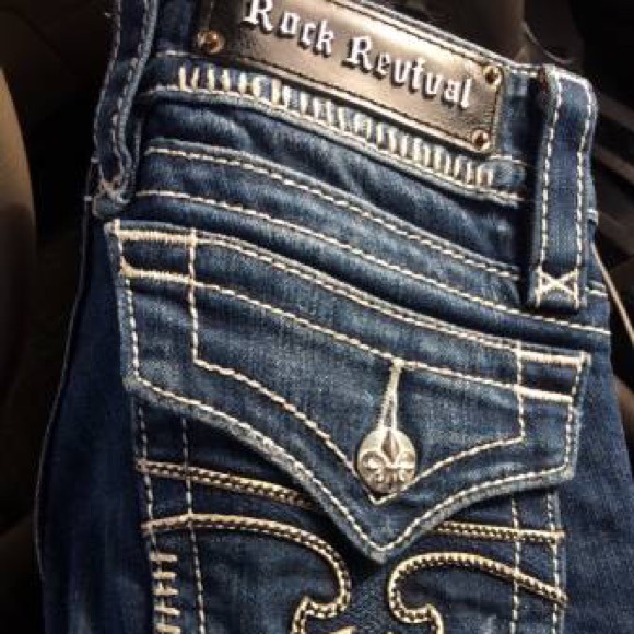 rock revival skinny jeans