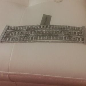 bracelet erica lyons