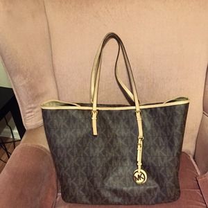 Michael Kors Large Jetset Tote
