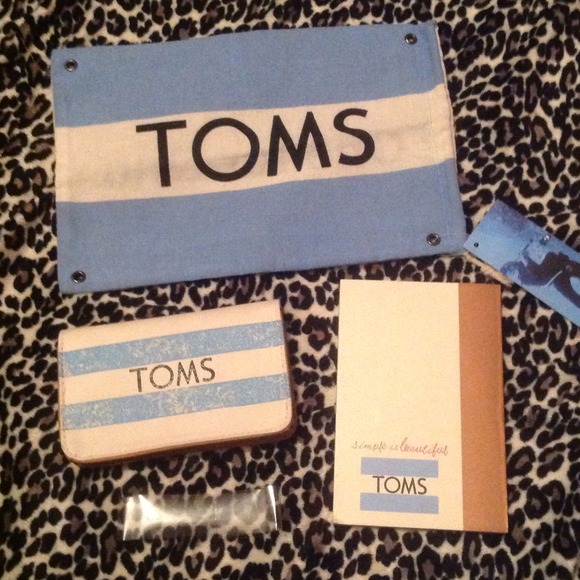 TOMS Accessories - TOMS