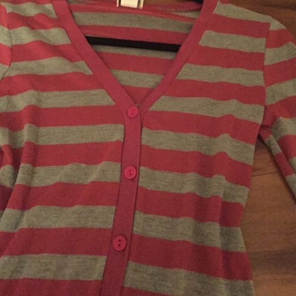 Cardigan - Picture 3 of 3