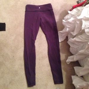 Dark purple Lulu leggings