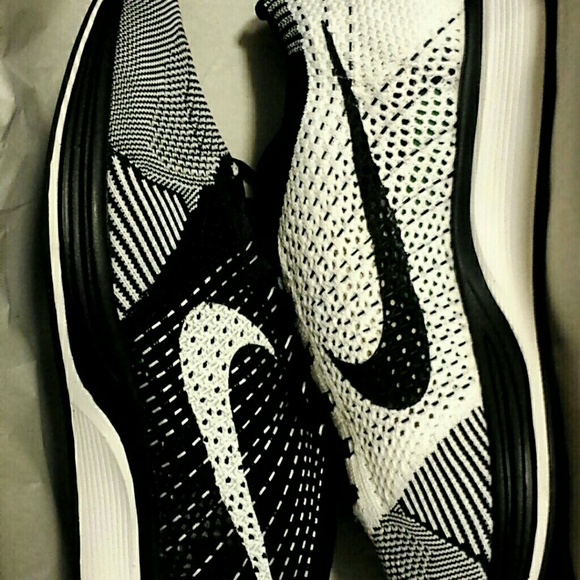 Nike Flyknit Racer Black and White