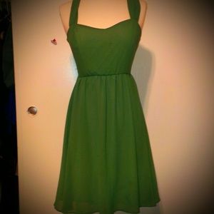 Beautiful retro green chiffon dress