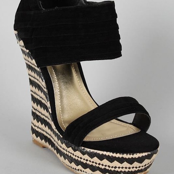 Shoes - Black ankle cuffed wedges