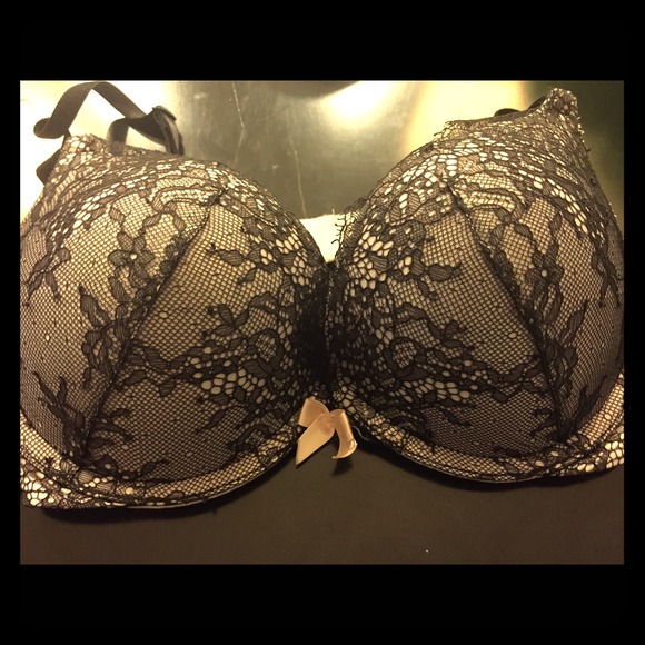 Victoria's Secret Bombshell add 2 cup size bra