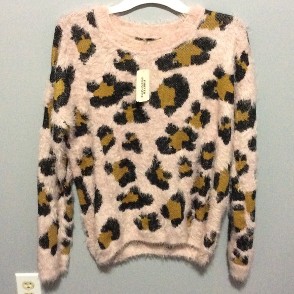 Pink fuzzy Leopard sweater
