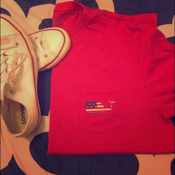 'MERICA Red VineyardVines Men's M T-shirt 🇺🇸🐳