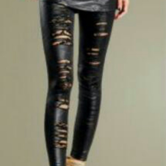 Lacy leggings