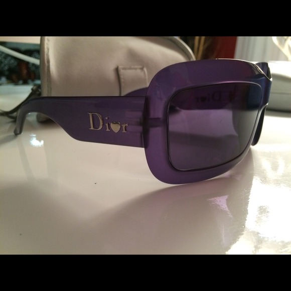 Christian Dior purple frame sunglasses - Picture 2 of 3