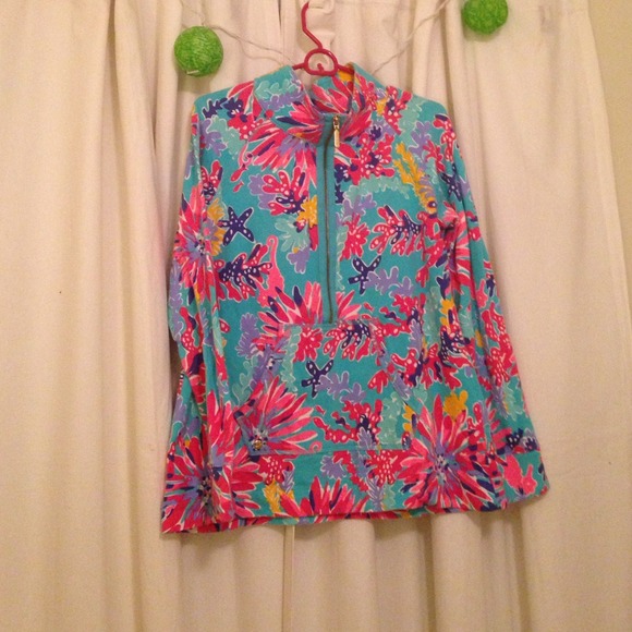 Lilly Pulitzer sweatshirt