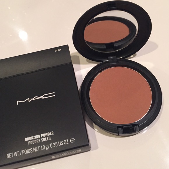 MAC Cosmetics Accessories - NEW MAC golden Bronzing powder