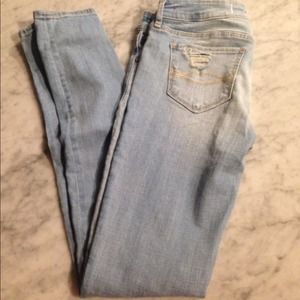 Abercrombie ripped skinny jeans