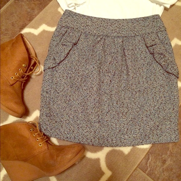 🚫sold🚫Boutique herringbone mini skirt