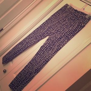 FREE SHIPPING-Black and white skinny pants
