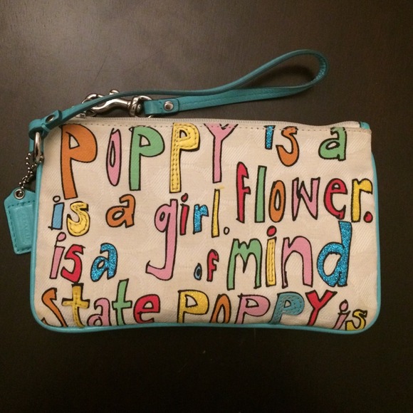 Authentic, rare, Coach poppy clutch, hardly used