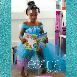 ELSA DRESS WITH CAPE