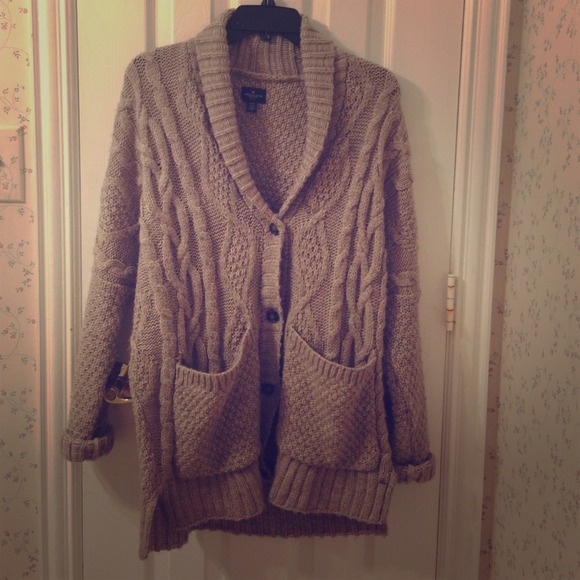 Cute American Eagle Cable Knit Cardigan