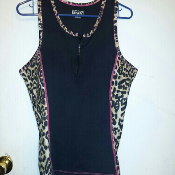 Brand new never worn racer back sport top