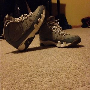 Jordan 9 "Cool Grey"