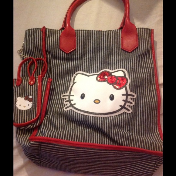 Hello Kitty Bag w/ mini bag