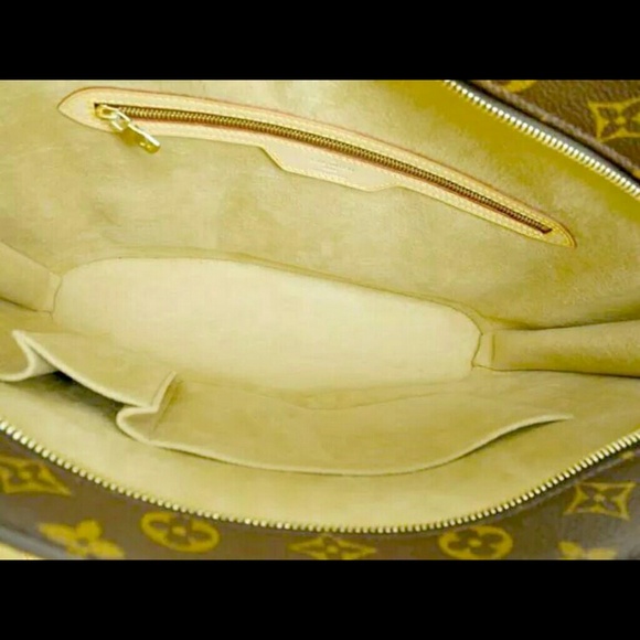 Authentic LV Babylone monogram canvas bag - Picture 4 of 4