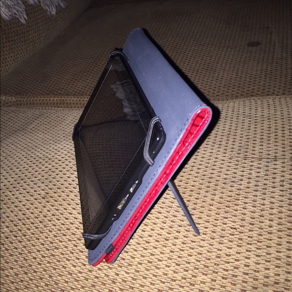 Black NextBook tablet - Picture 2 of 3