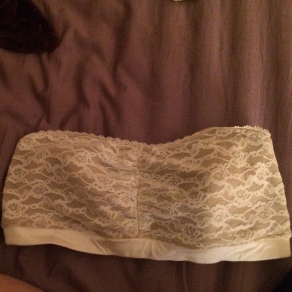 Creme and tan strapless bra