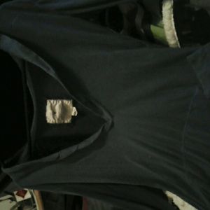 AE hooded v neck shirt