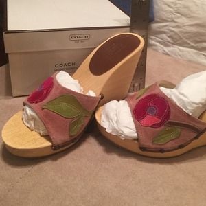 Coach "Melaney" suede slide wedge 7.5 pink flower