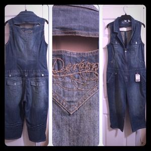 House of Dereon One-piece Denim capris jumpsuit!