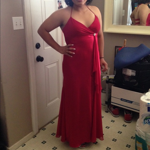 Red prom dress
