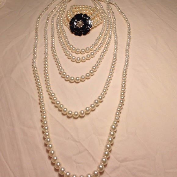 Fashion Layered Pearl Necklace Bundle