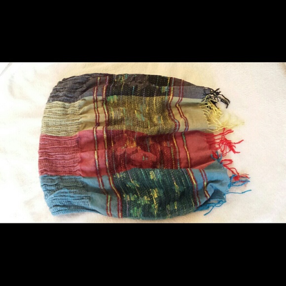 🔴SALE✂️$25🎈colorful scarf - Picture 3 of 4