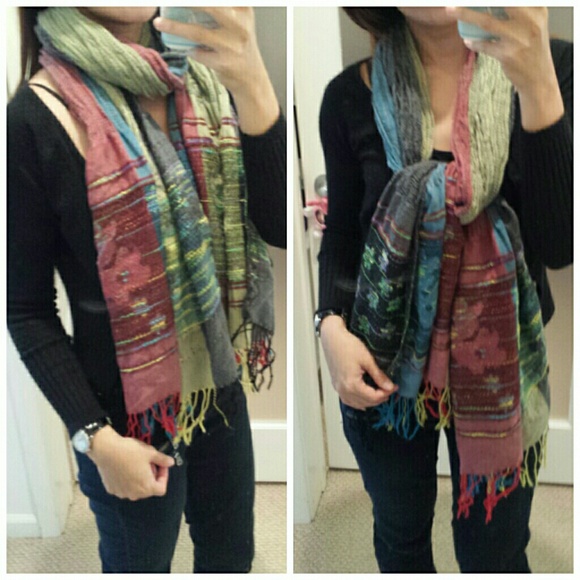 🔴SALE✂️$25🎈colorful scarf - Picture 4 of 4