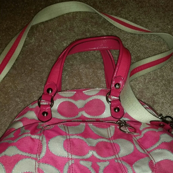 Coach authentic no trade - Picture 4 of 4