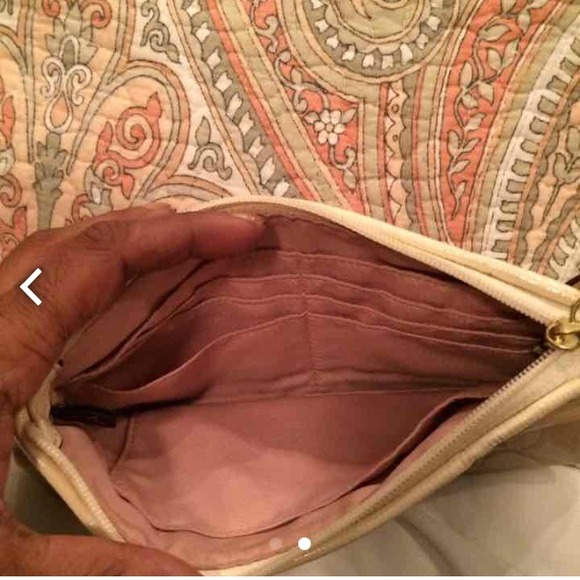 Authentic coach cream color wristlet - Picture 2 of 2