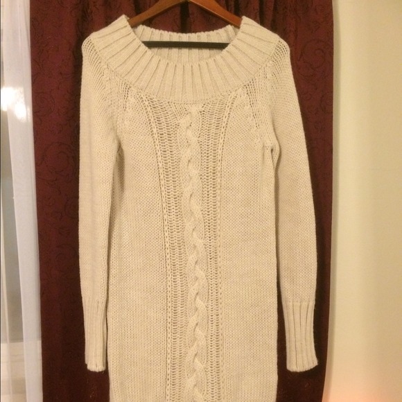 Beautiful cream color Zaraknit sweater dress - Picture 1 of 5