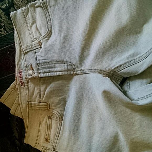 Jeans - Picture 2 of 3