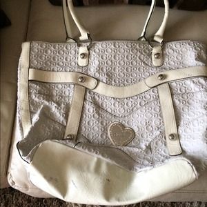 White guess tote bag