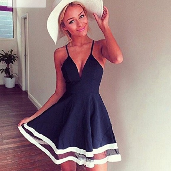 Dresses & Skirts - Navy summer dress