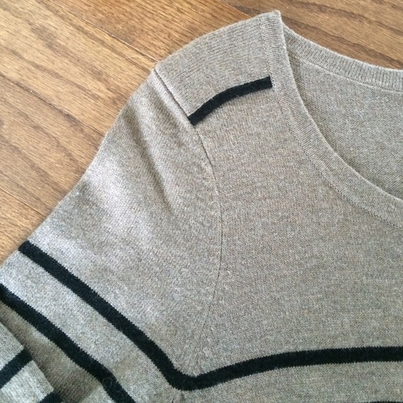 Loft sweater dress - Picture 3 of 3