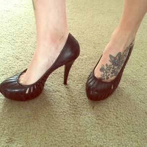 👠REDUCED👠Black BCBG stiletto pumps