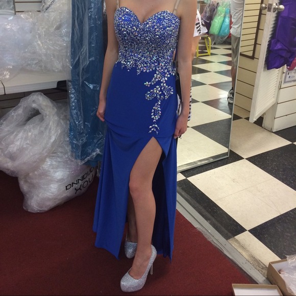 Prom dress