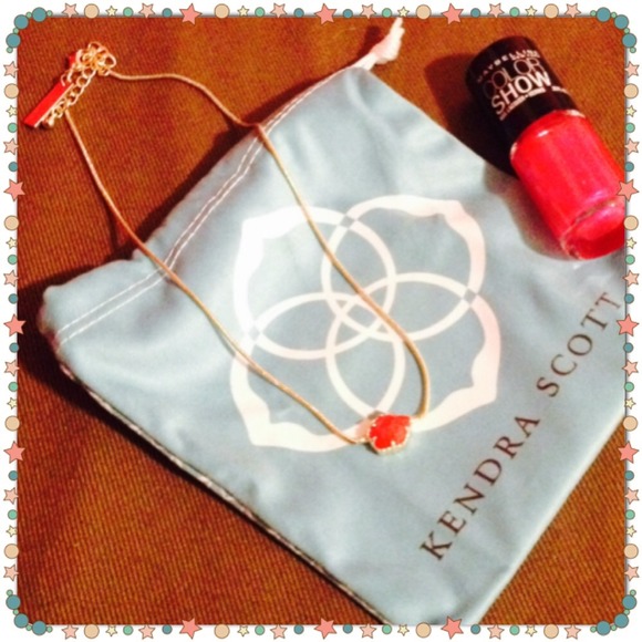Mara Pendant Necklace❤️
